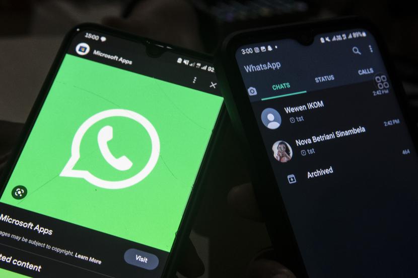 Be careful of WhatsApp links that can cause errors on the device